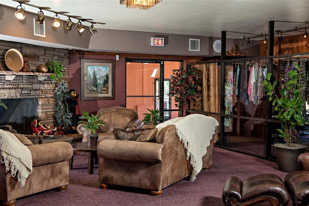 Mountain Ranch Resort At Beacon Hill Williams Extérieur photo