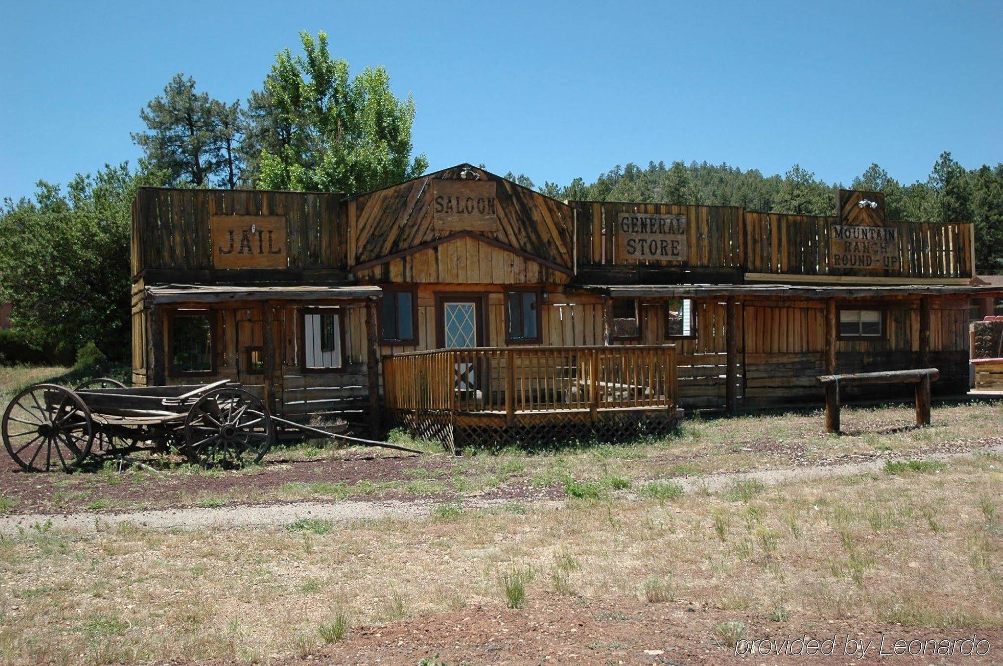 Mountain Ranch Resort At Beacon Hill Williams Extérieur photo